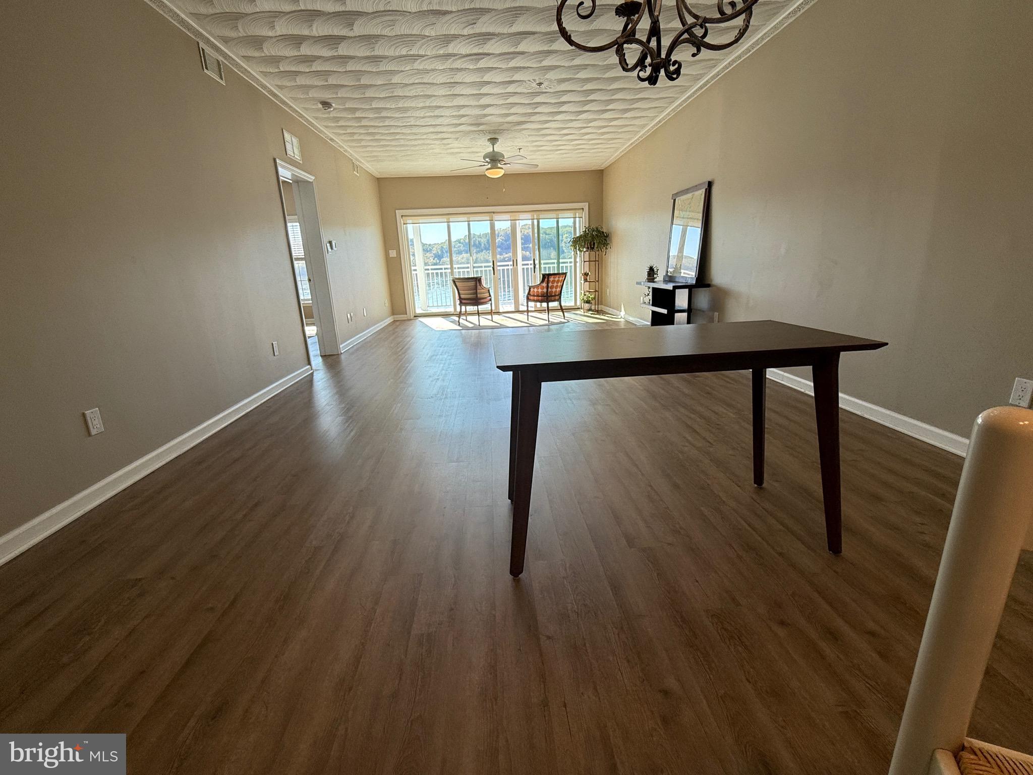 TOMES LANDING II - Residential