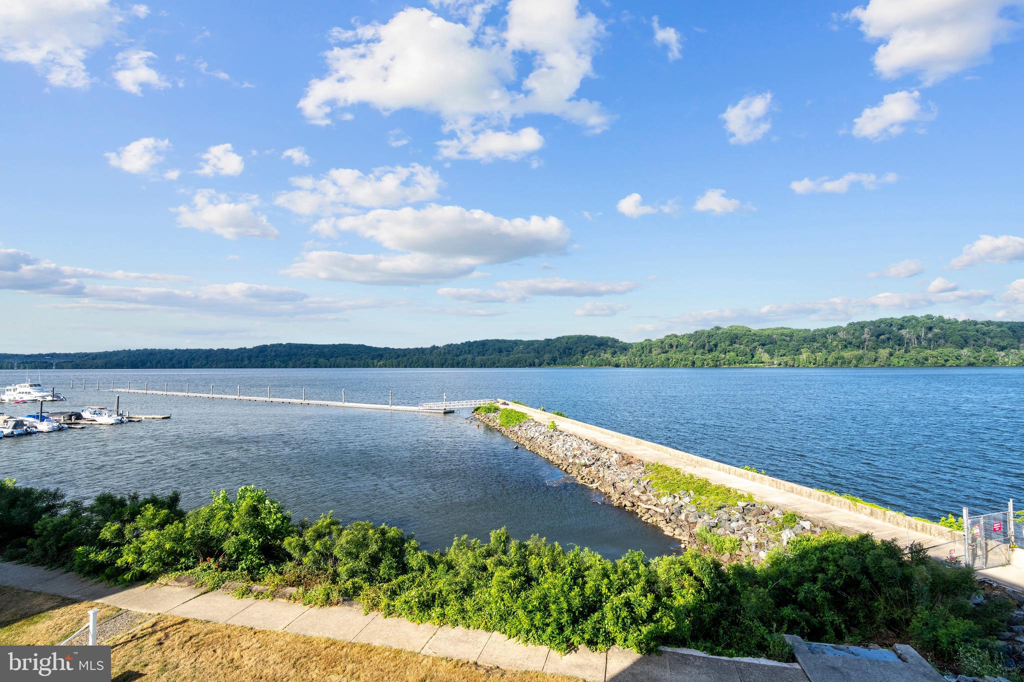 TOMES LANDING II - Residential