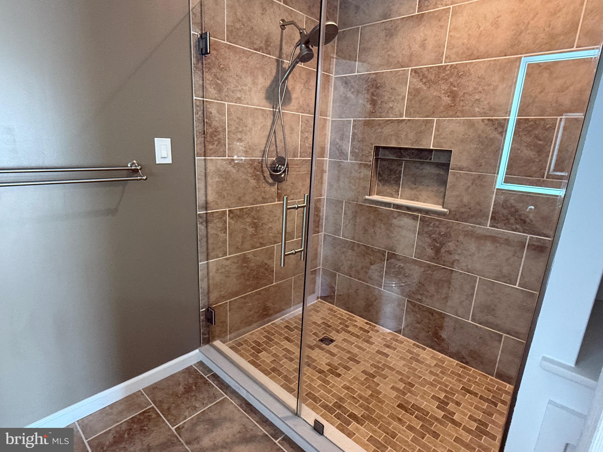 TOMES LANDING II - Residential