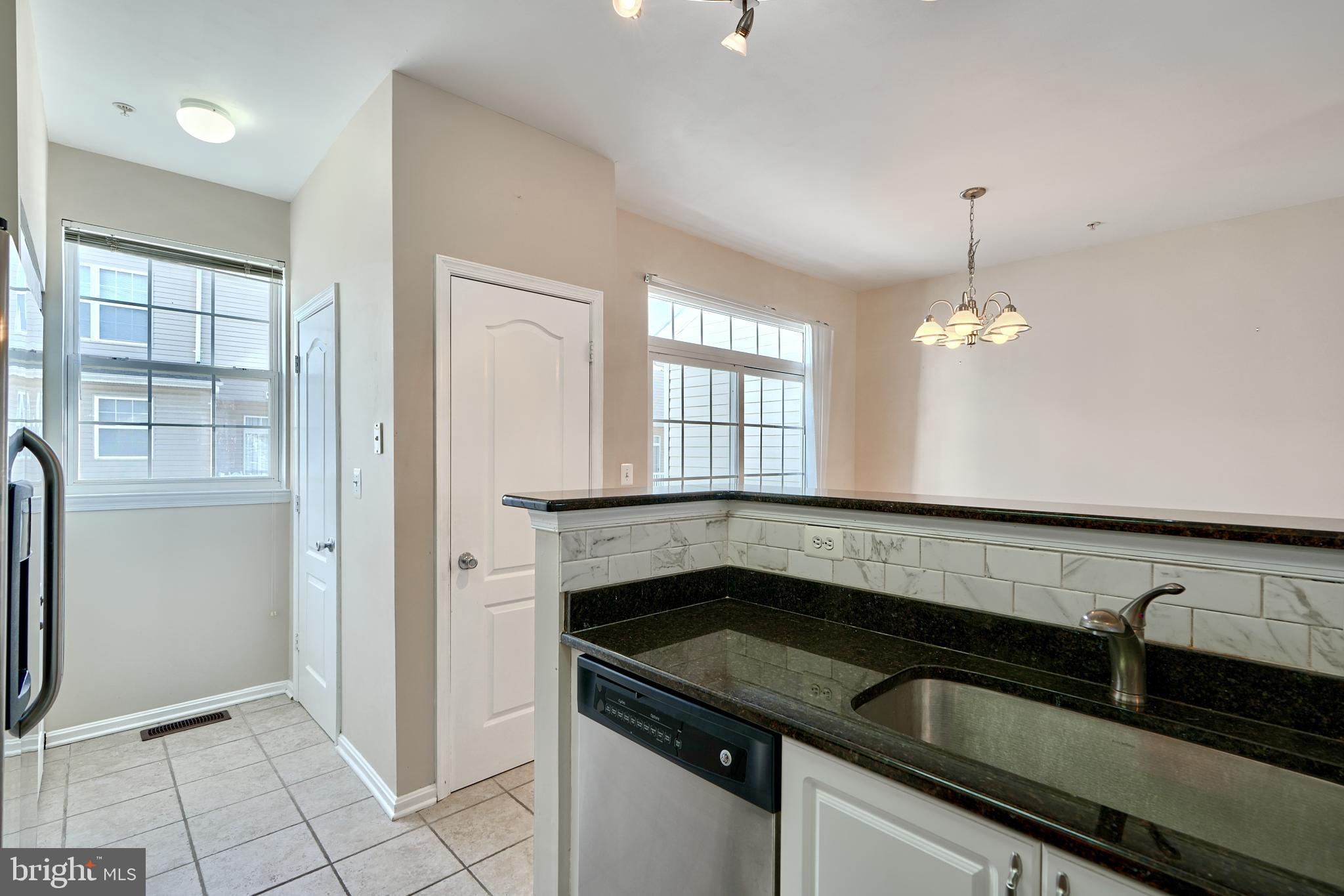 HIGH VIEW - Residential