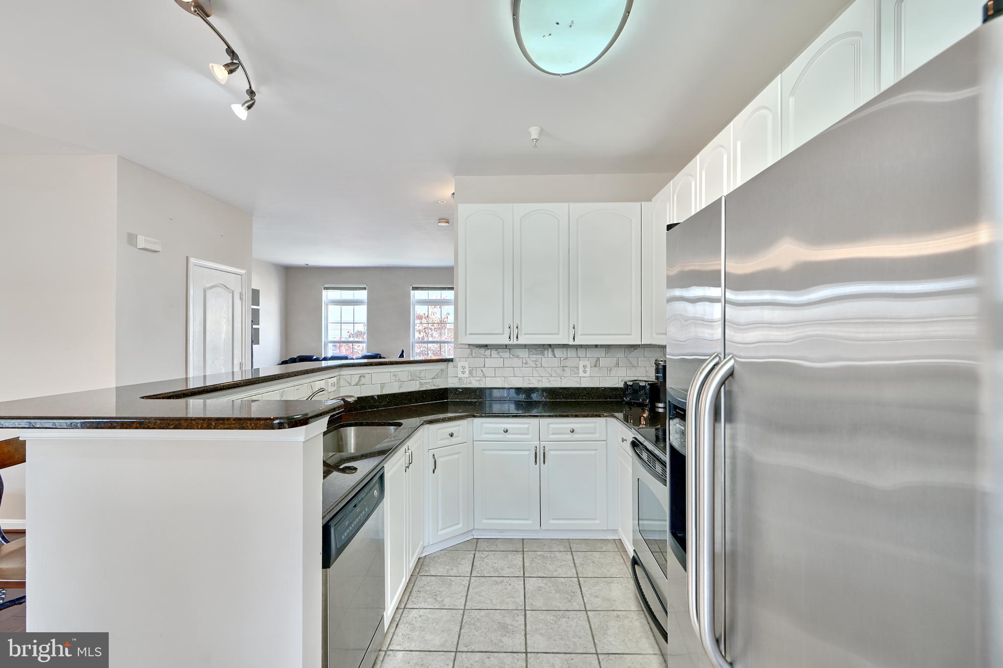 HIGH VIEW - Residential