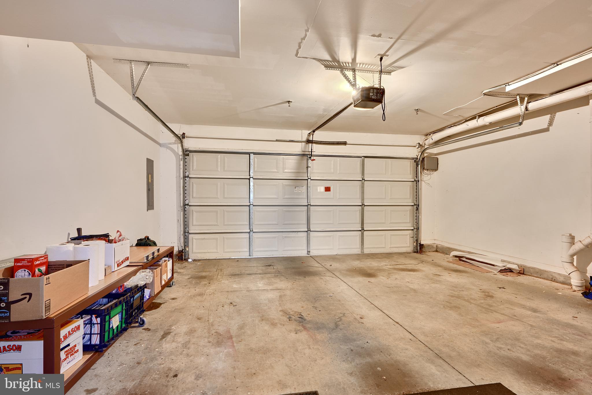 HIGH VIEW - Residential