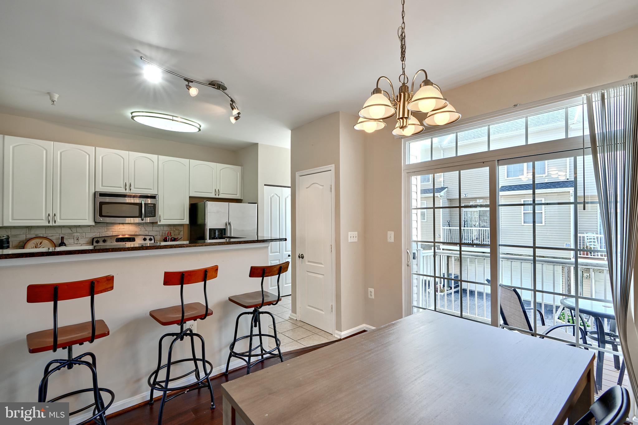 HIGH VIEW - Residential