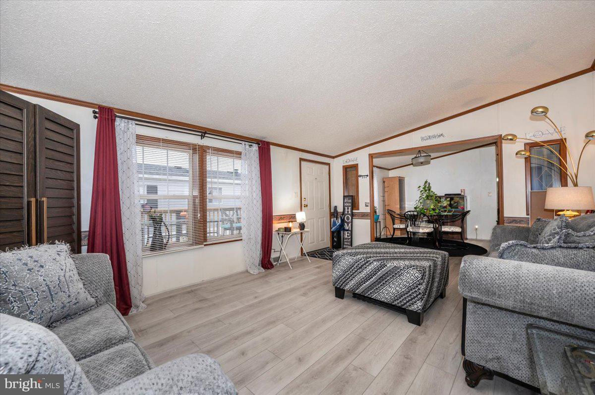 ROYAL CREST ESTATES - Residential