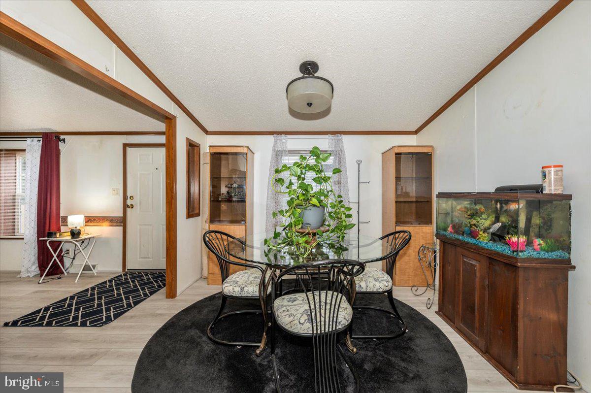 ROYAL CREST ESTATES - Residential