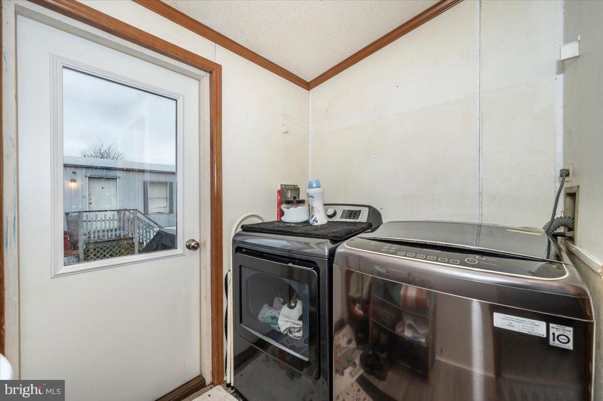 ROYAL CREST ESTATES - Residential