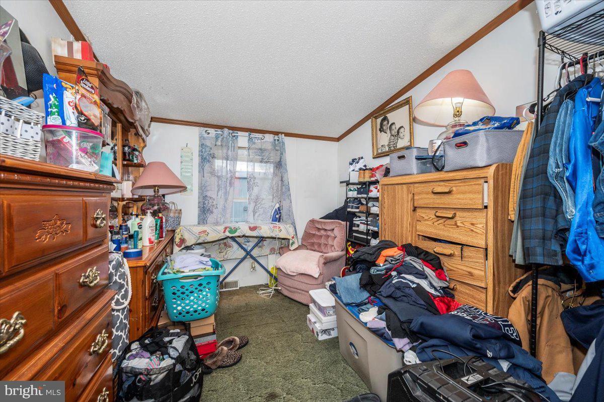 ROYAL CREST ESTATES - Residential