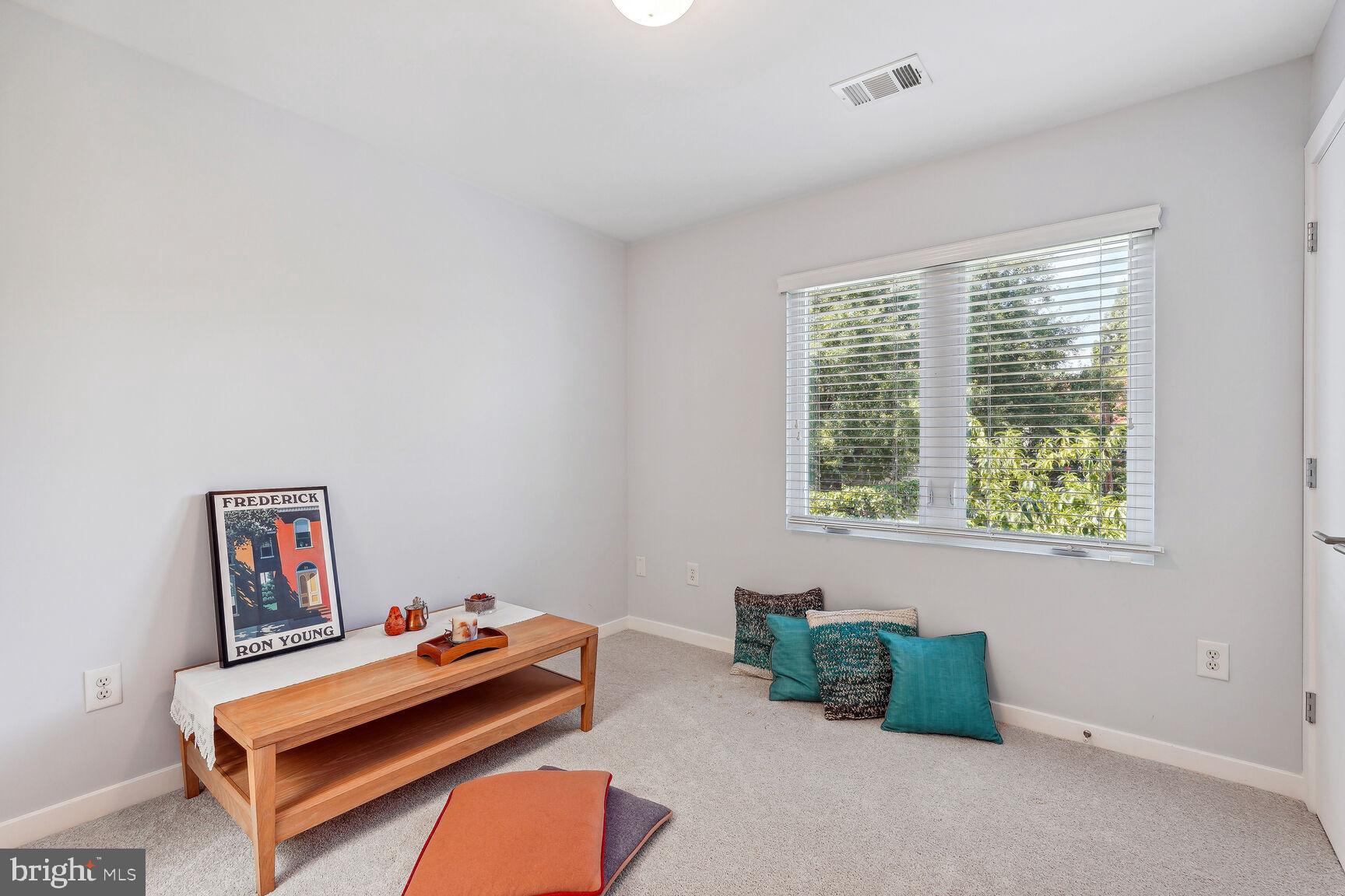 BRADLEY HILLS - Residential