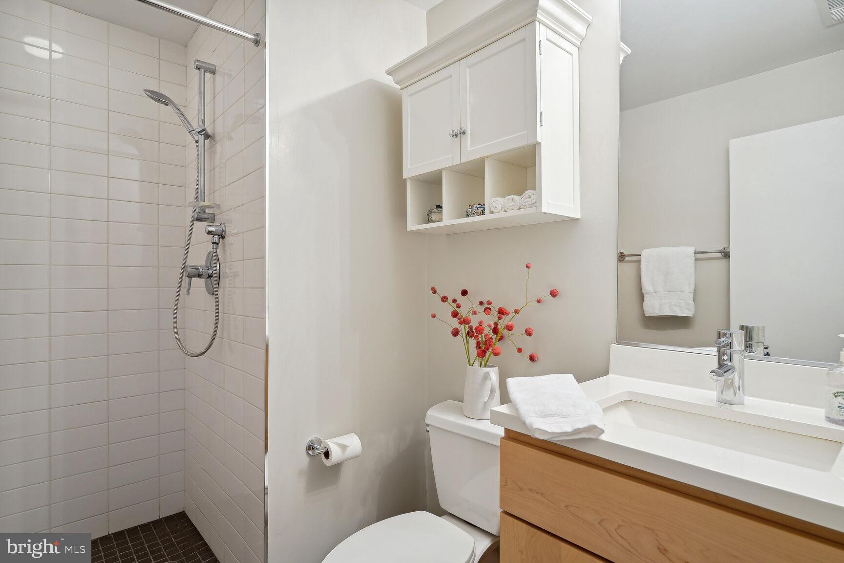 BRADLEY HILLS - Residential