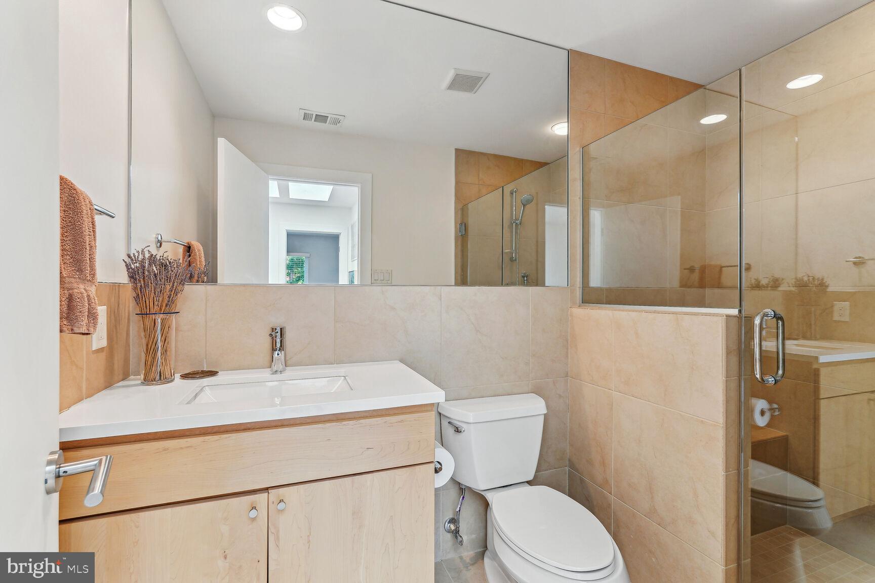 BRADLEY HILLS - Residential