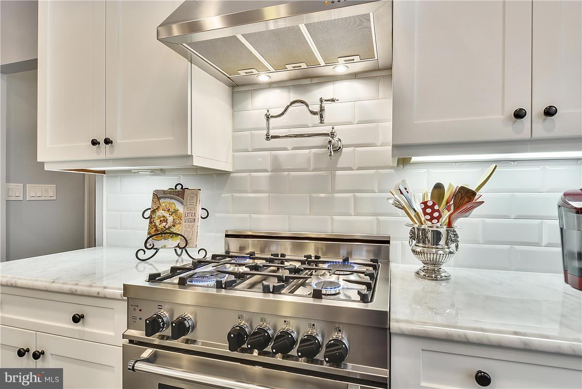 SHAKER WOODS - Residential