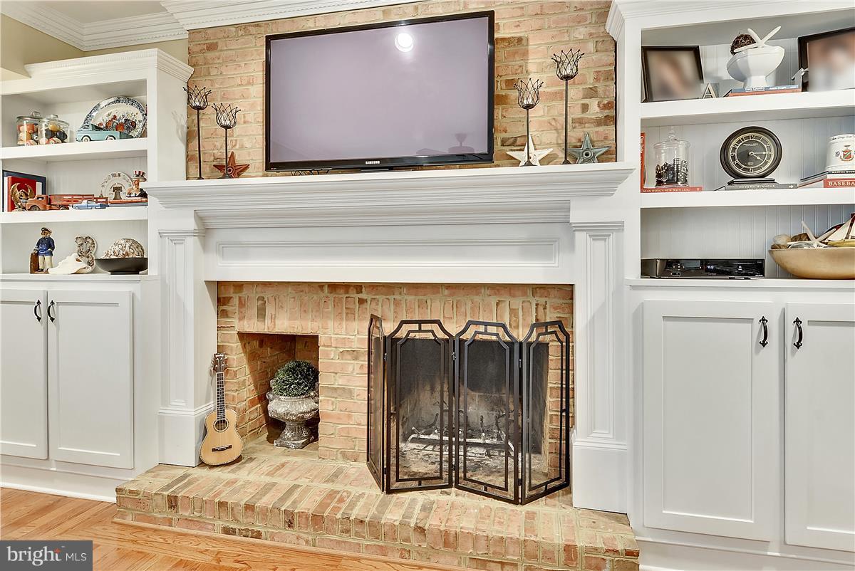 SHAKER WOODS - Residential