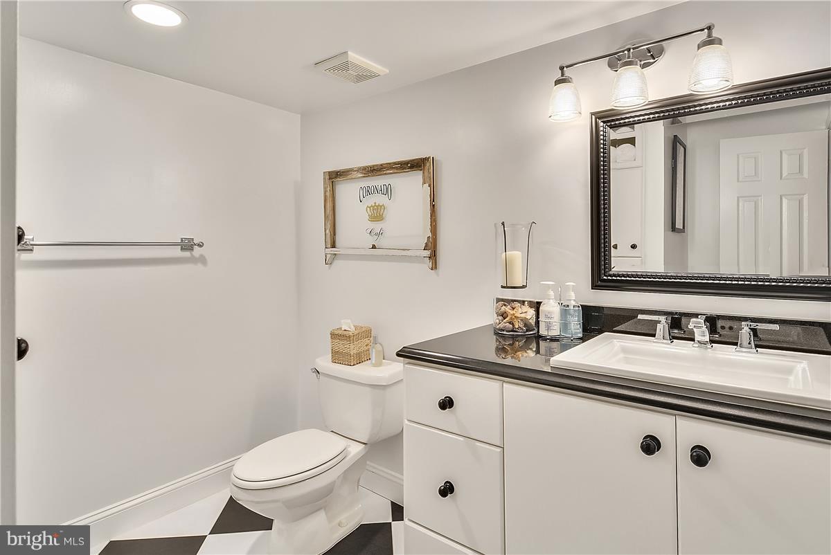 SHAKER WOODS - Residential