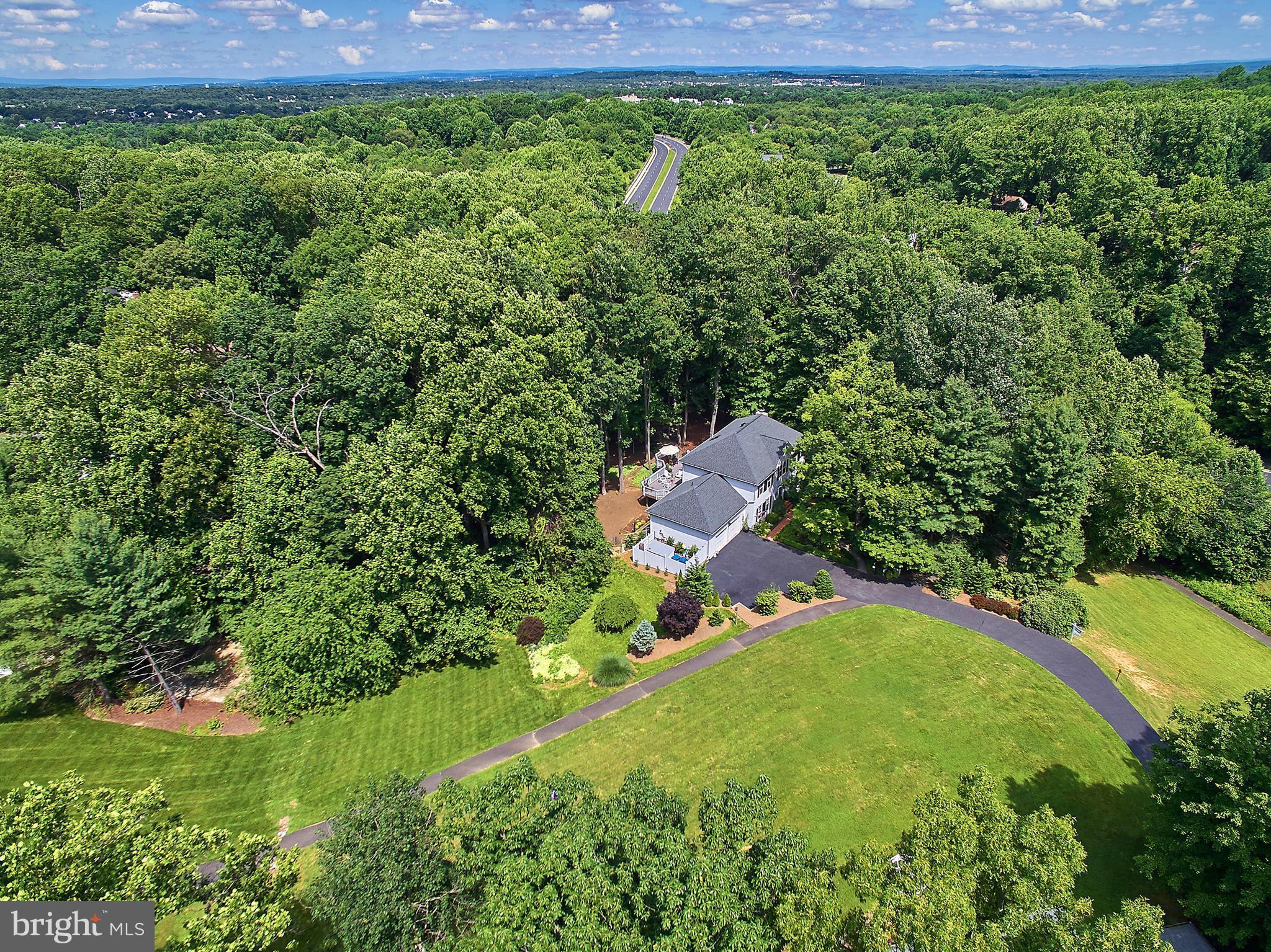 SHAKER WOODS - Residential