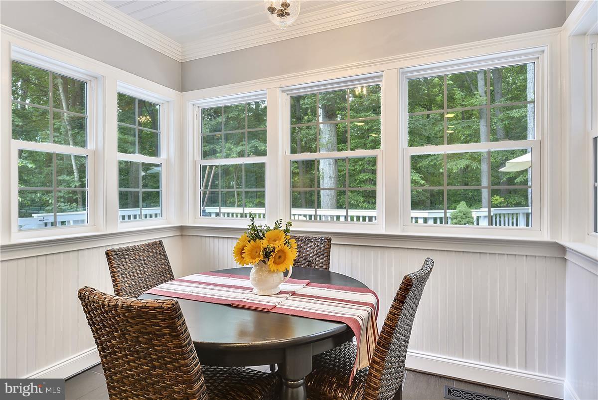 SHAKER WOODS - Residential