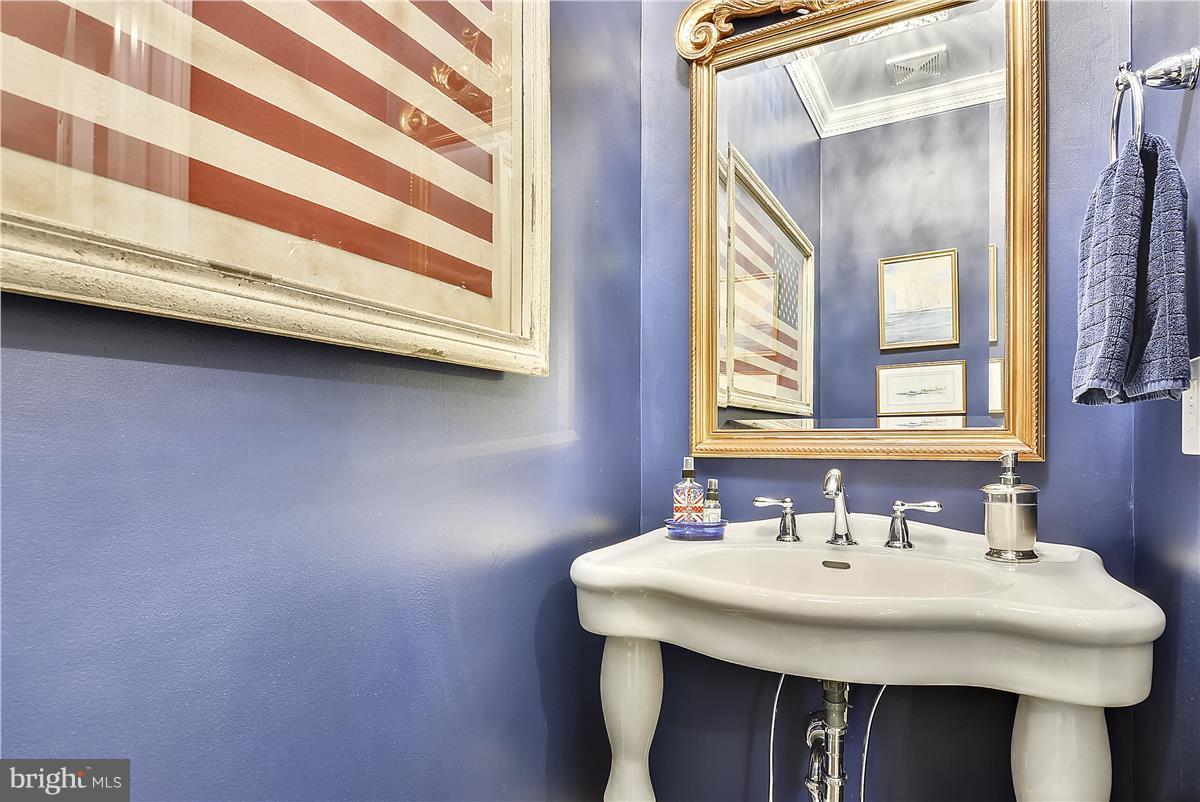 SHAKER WOODS - Residential