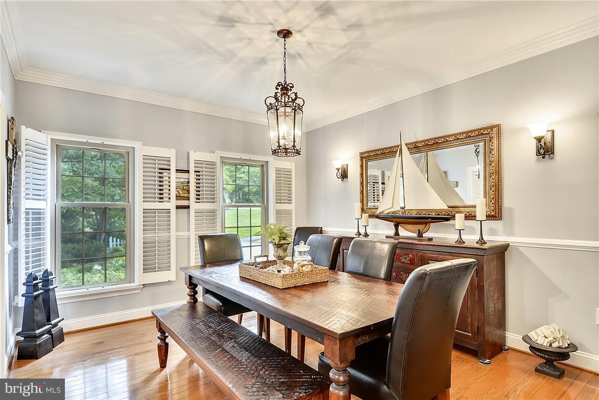 SHAKER WOODS - Residential