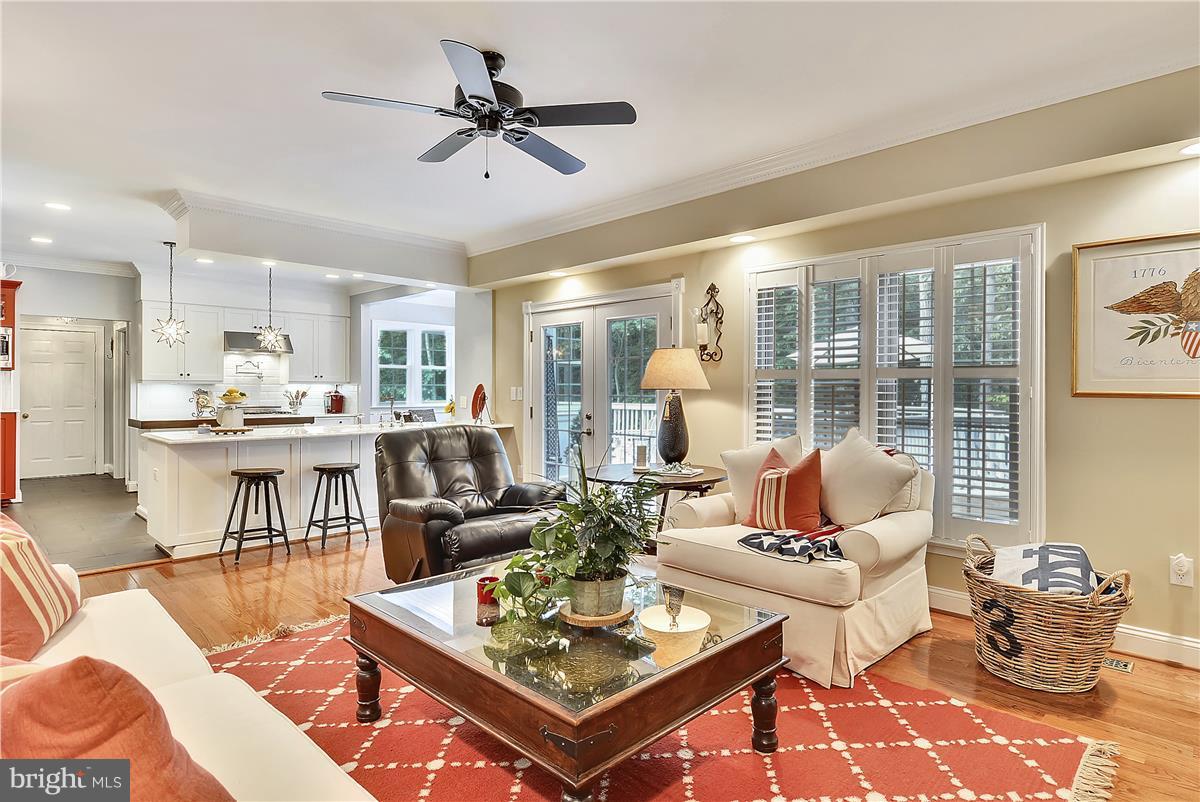 SHAKER WOODS - Residential