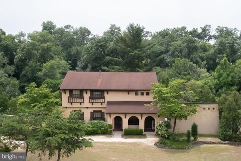 Homes For Sale - 200 Cornwell Drive<br/> BRIDGETON, NJ 08302