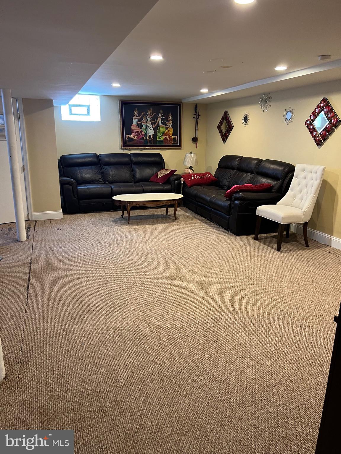 FOX CHASE - Residential