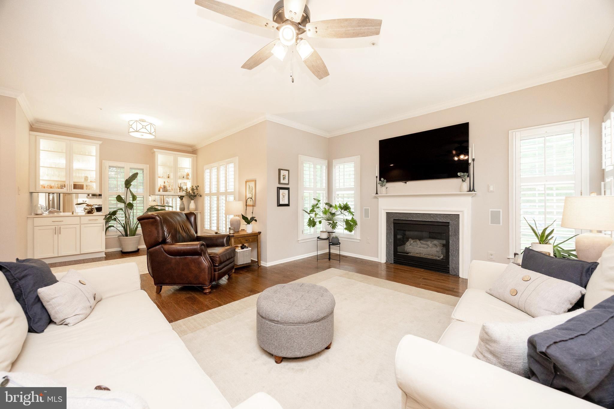 WALTZ LEA - Residential