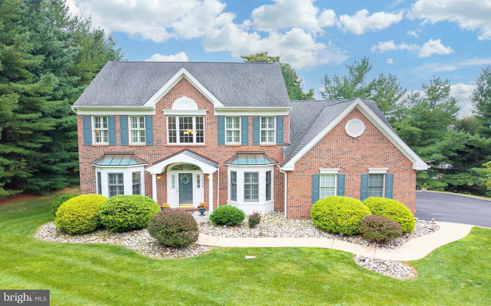 WALTZ LEA - Residential