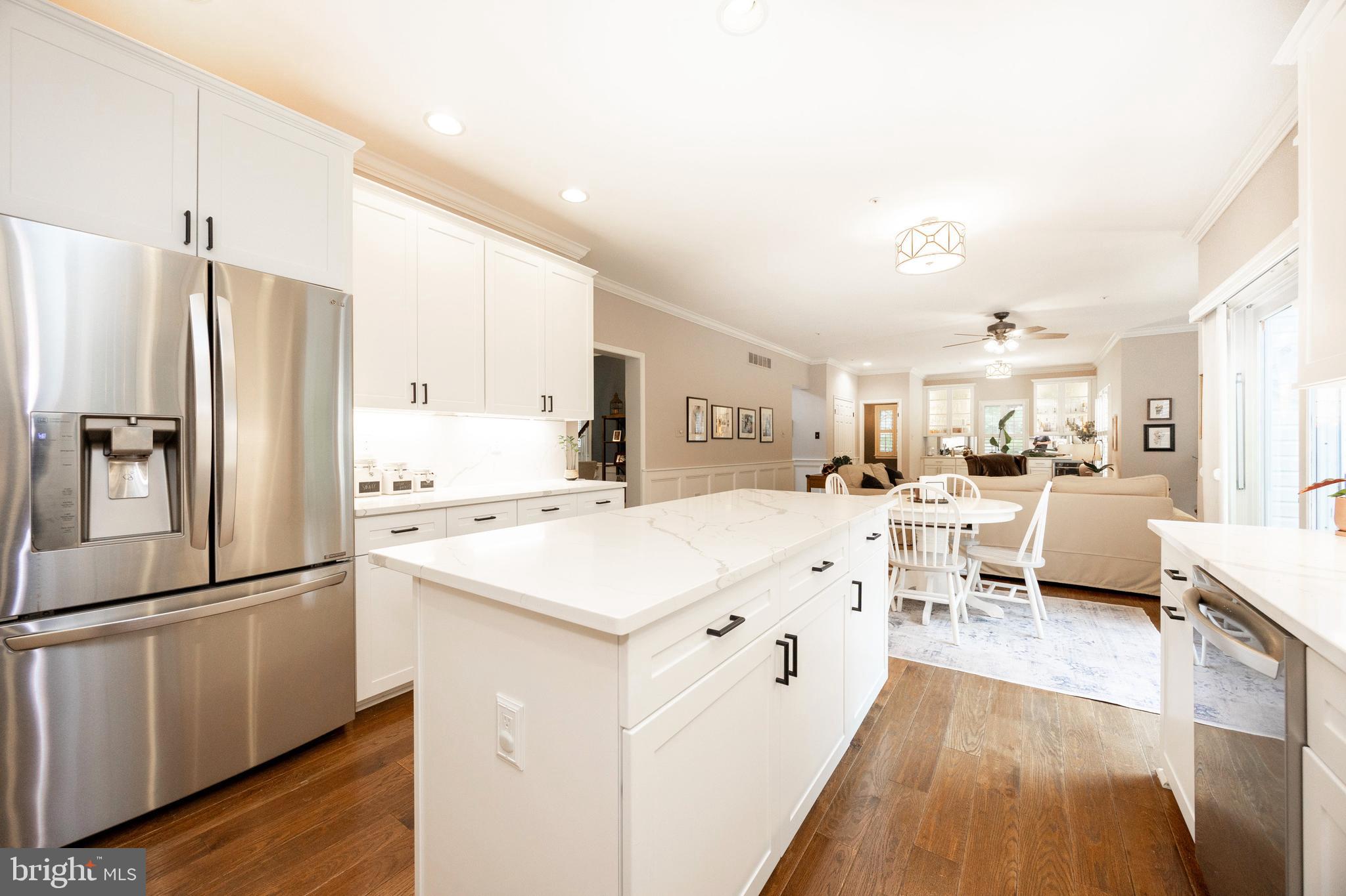 WALTZ LEA - Residential