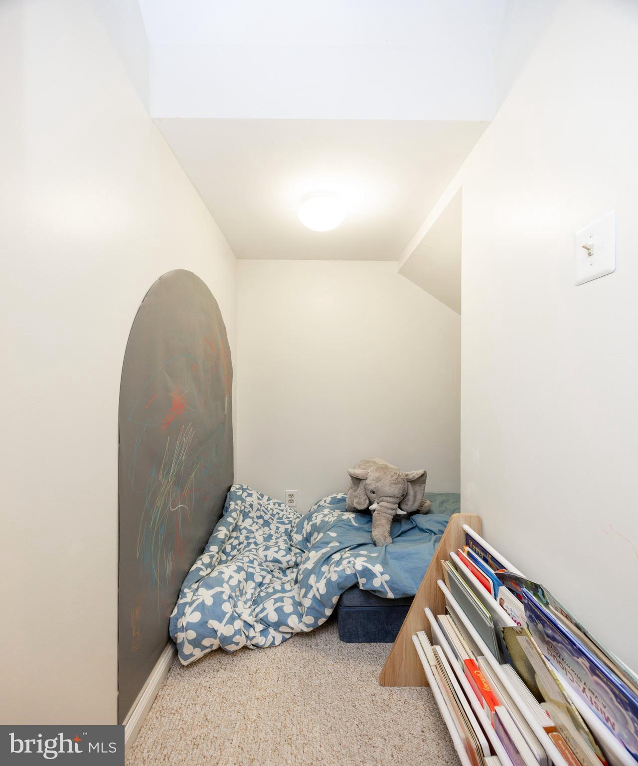 WALTZ LEA - Residential