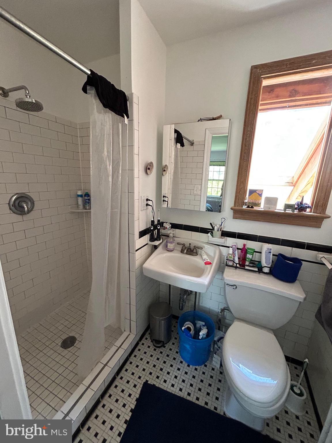 CHEVY CHASE PARK - Residential Lease