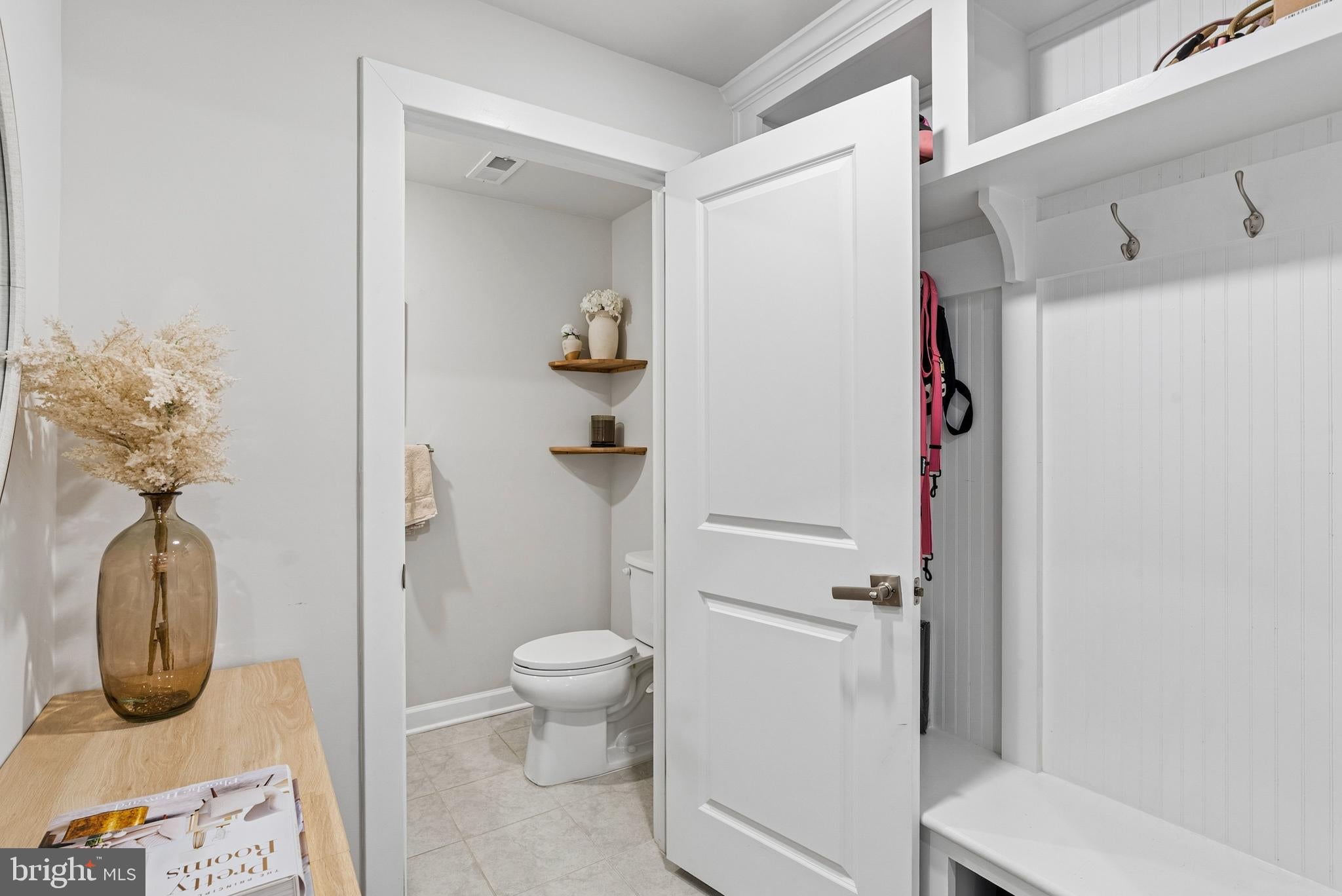 240 HICKORY HOLLOW COURT