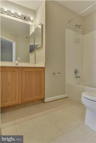 VILLAGE OF LONG REACH - Residential