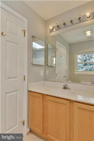 VILLAGE OF LONG REACH - Residential