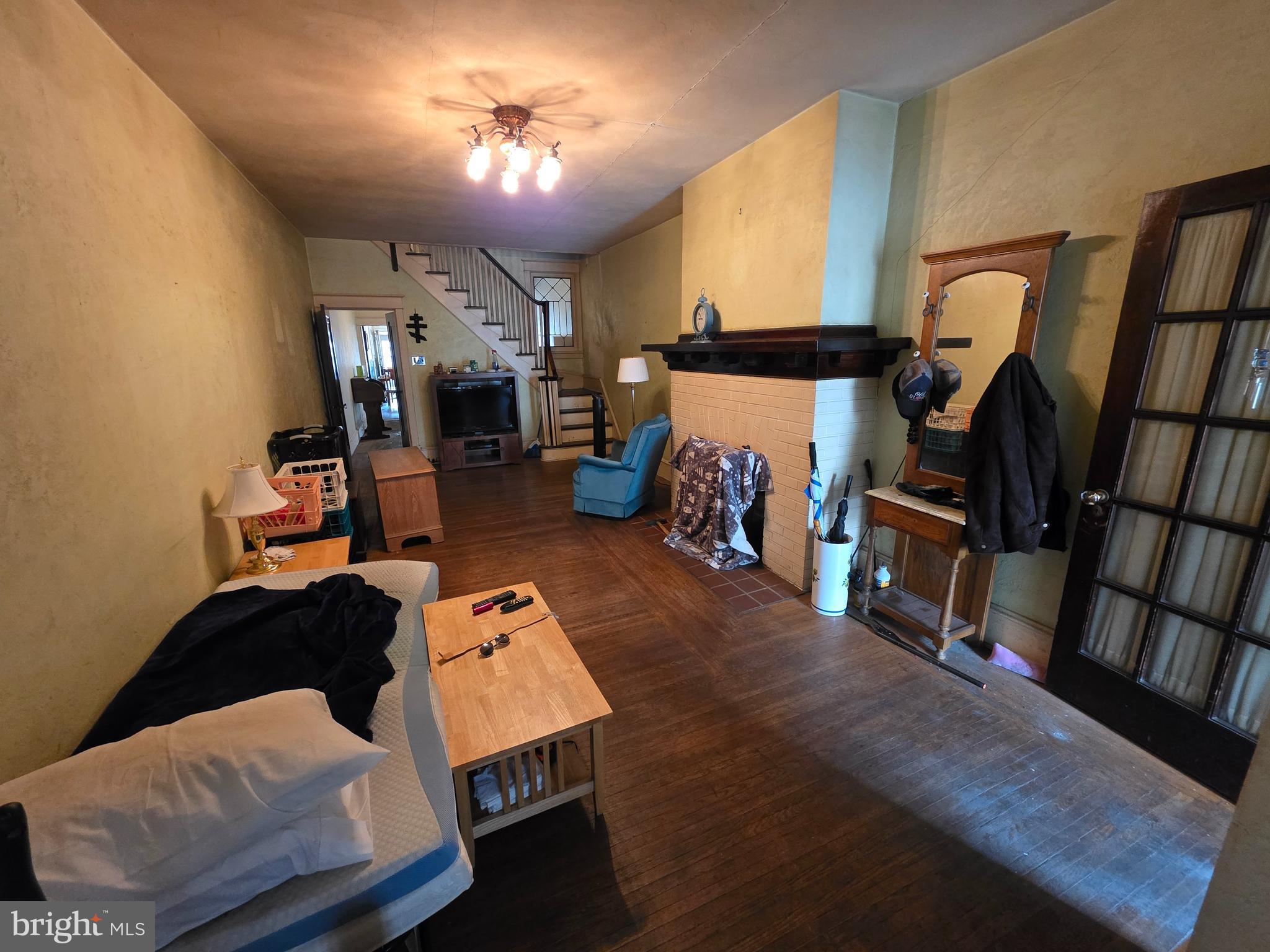 ASHLAND - Residential