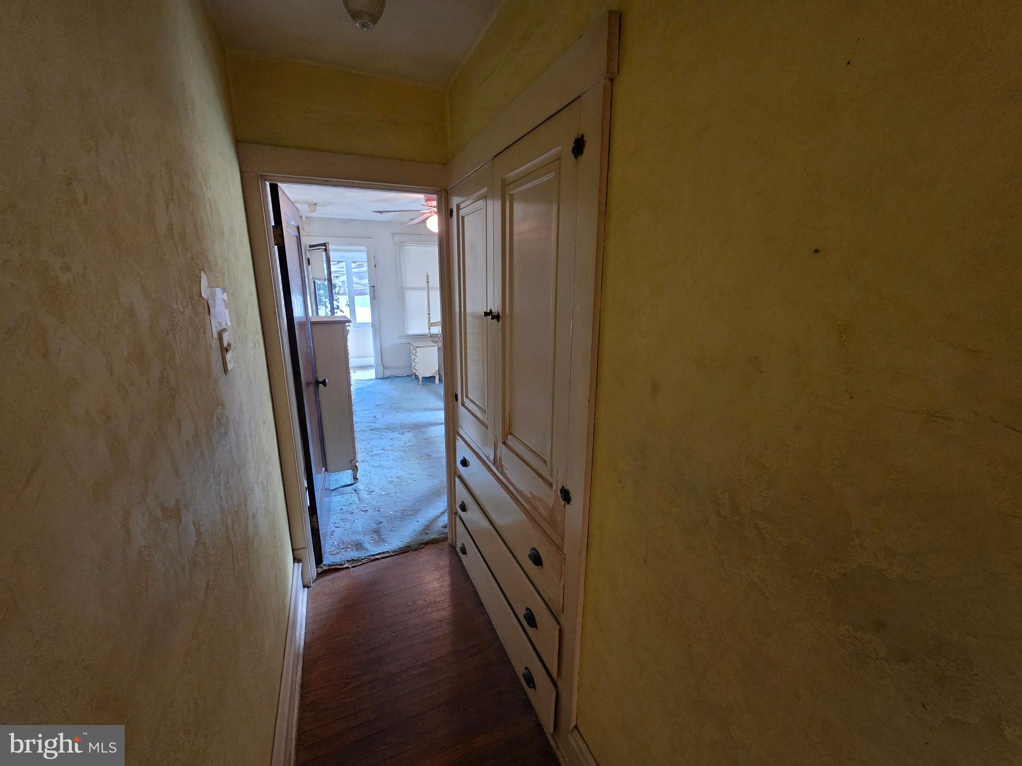 ASHLAND - Residential