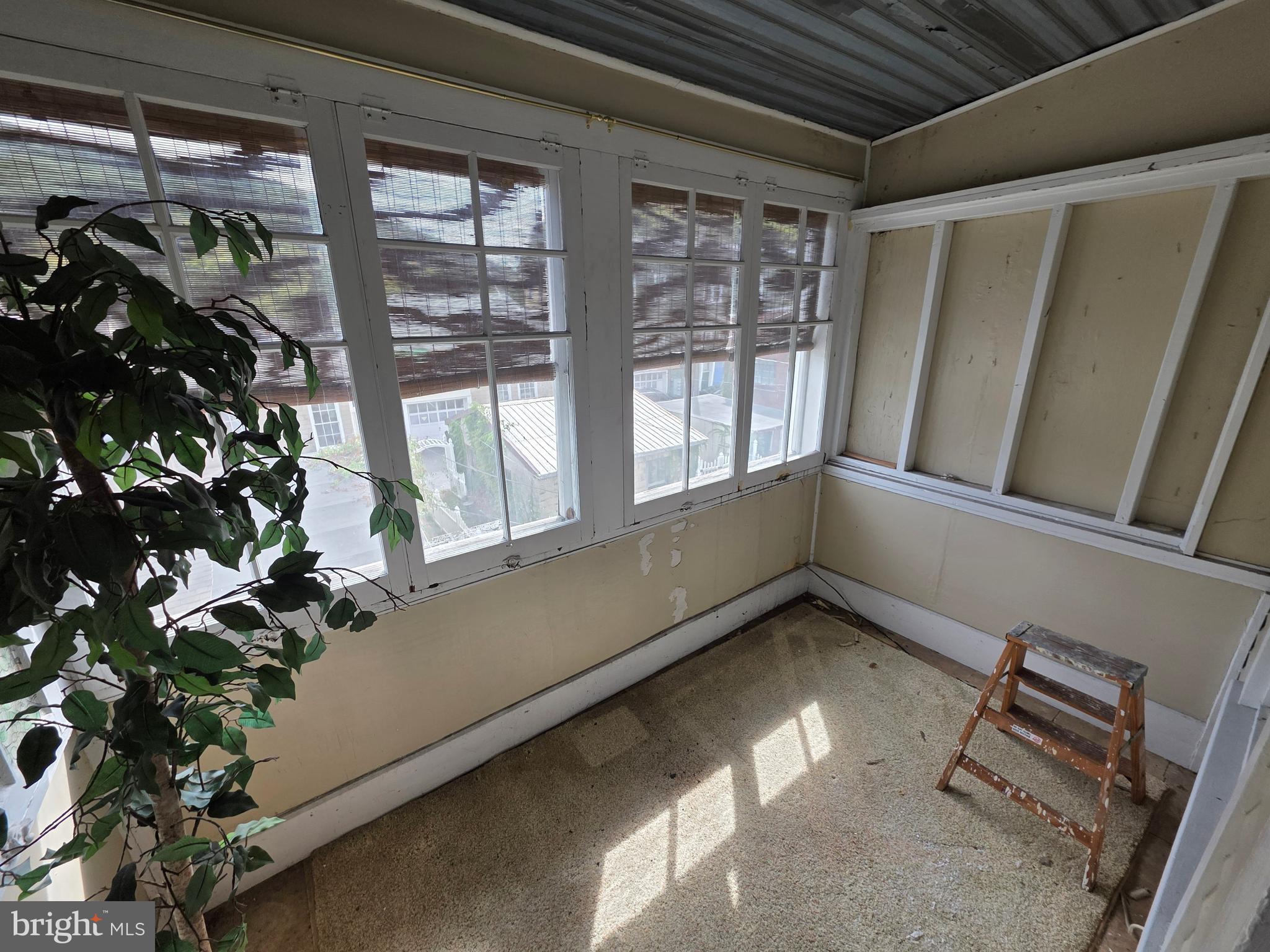 ASHLAND - Residential