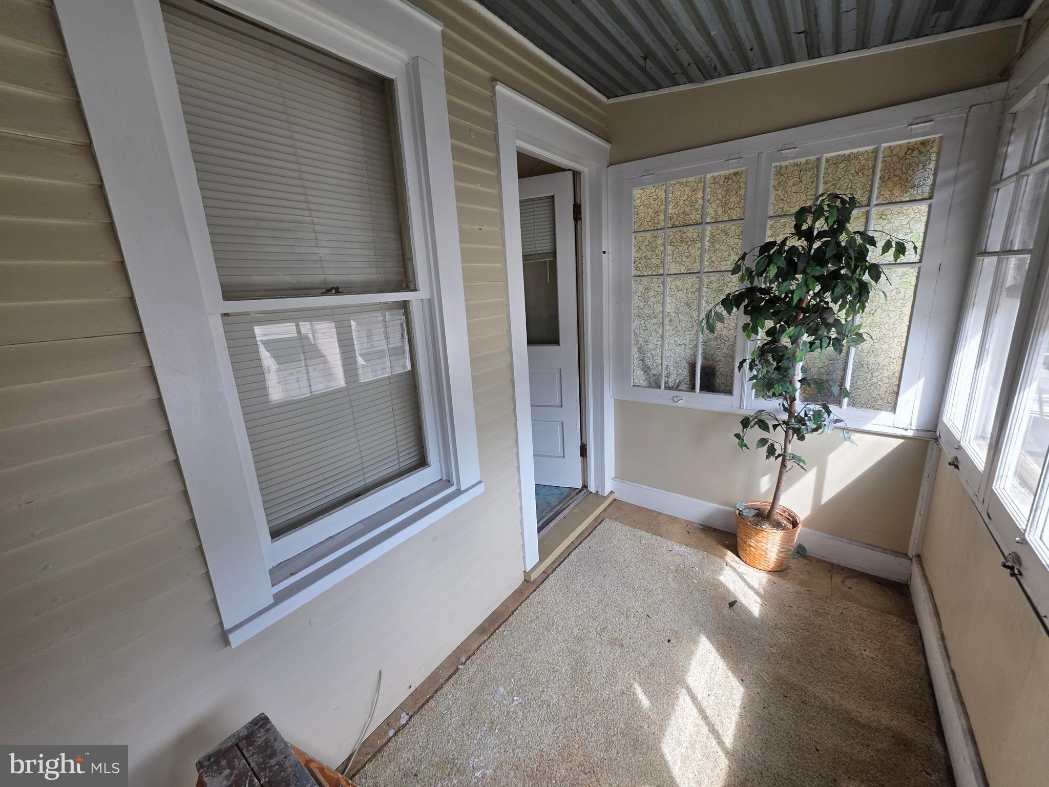 ASHLAND - Residential