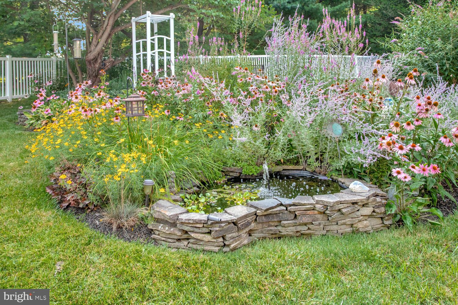 MOUNT CARMEL MEADOWS - Residential