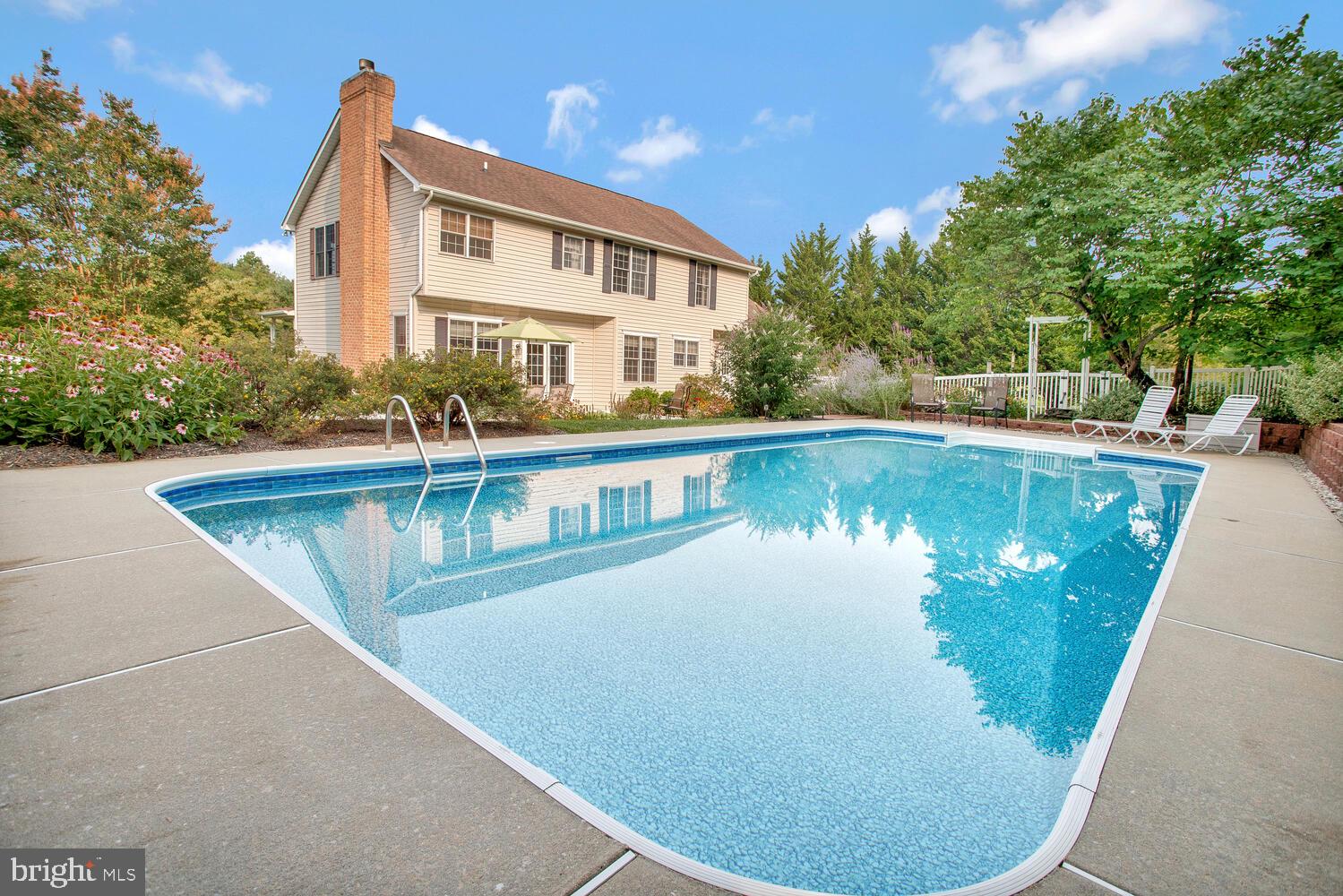 MOUNT CARMEL MEADOWS - Residential