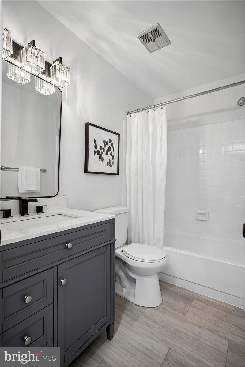 STONEYBROOK - Residential