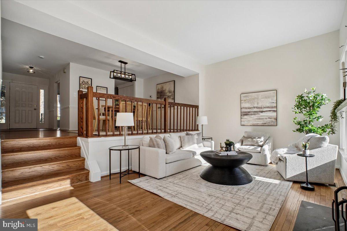 STONEYBROOK - Residential