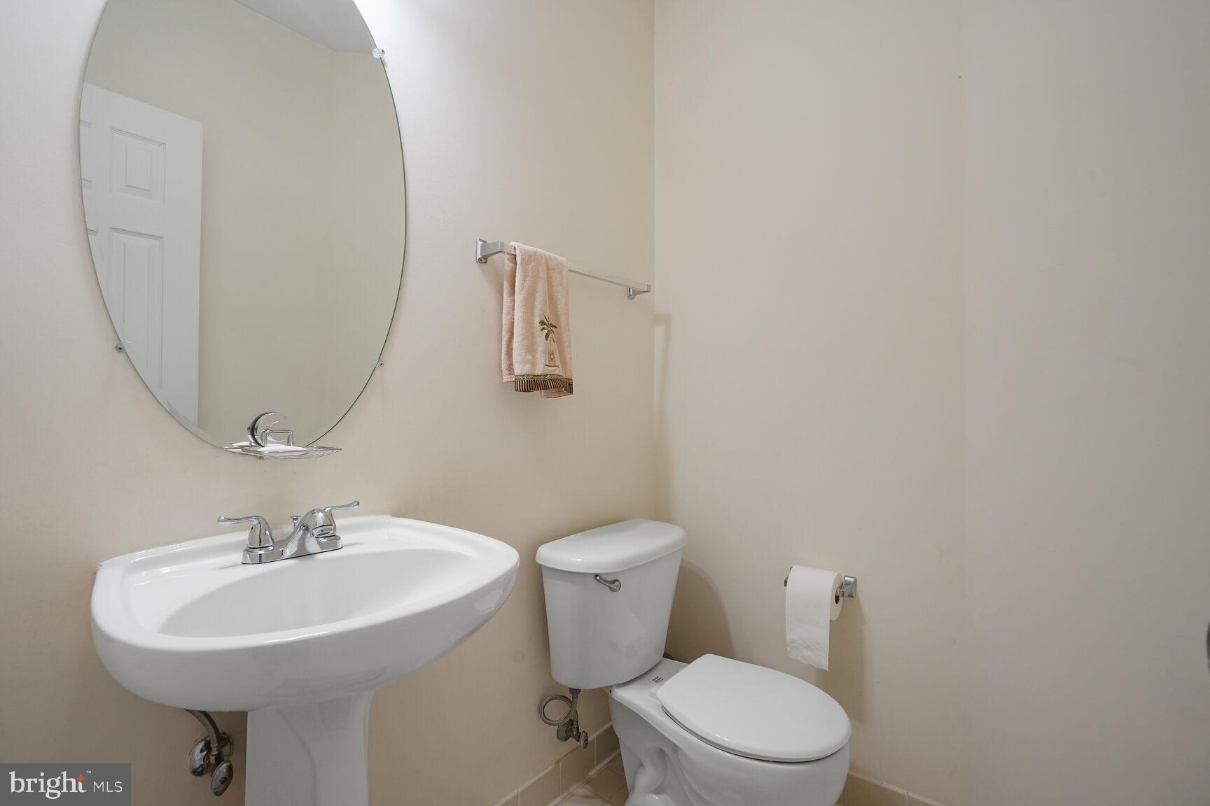 WINDSOR MEWS - Residential