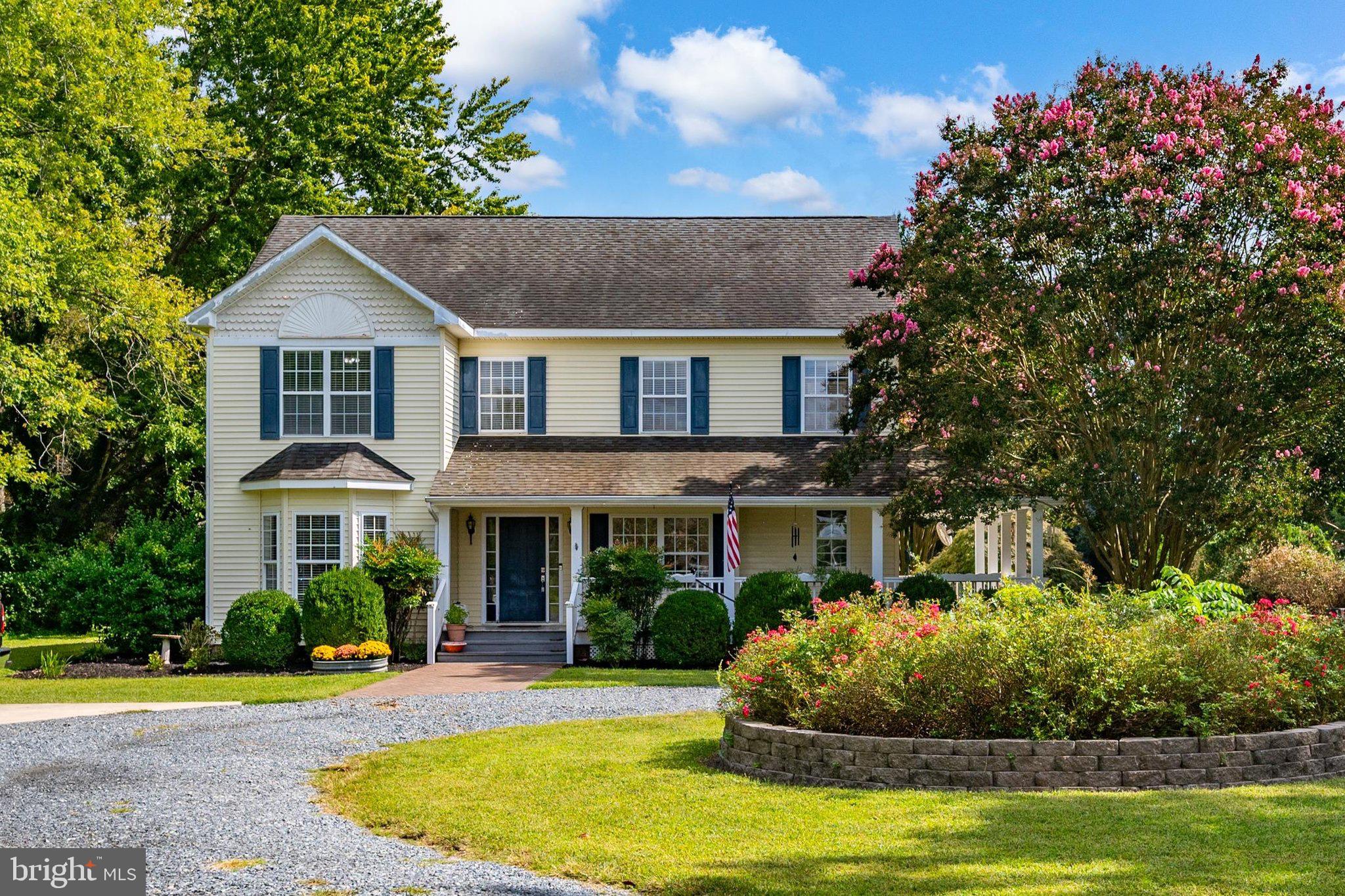 27676 CROOKED OAK LANE