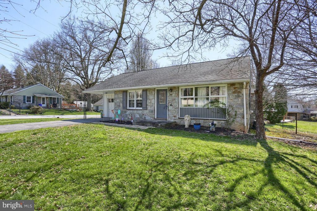 Photo of 1228 LAMPETER RD, LANCASTER, PA 17602 (MLS # PALA2032928)