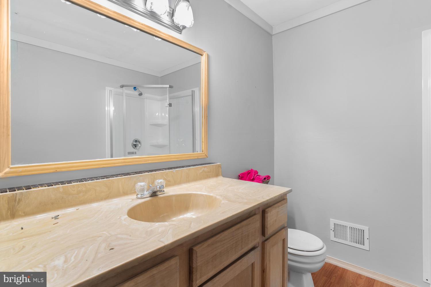 CATONSVILLE MANOR - Residential