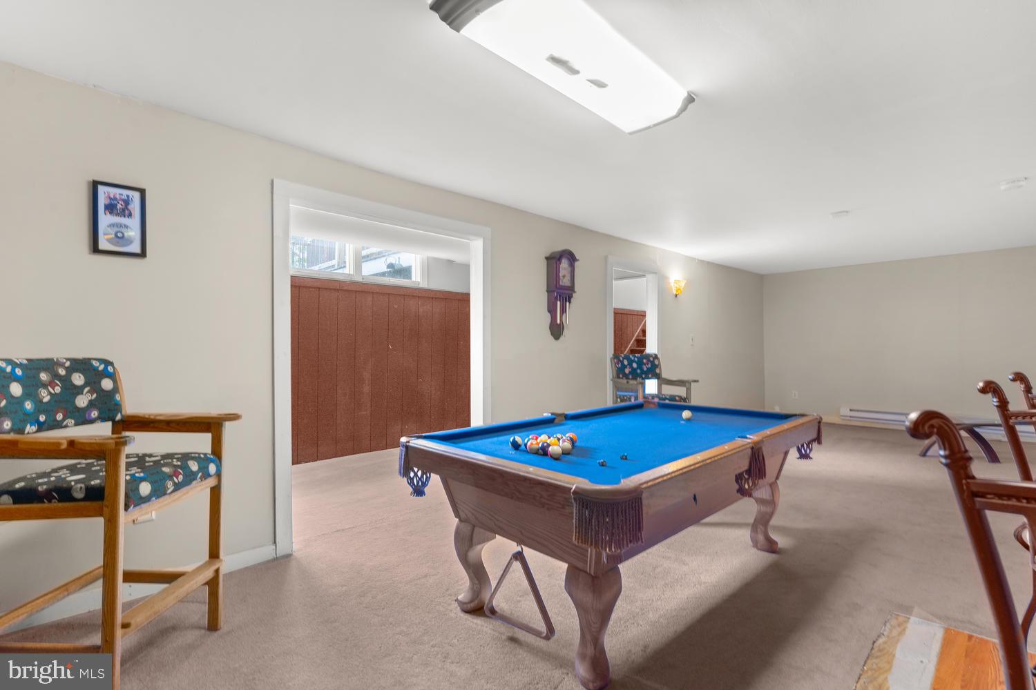 CATONSVILLE MANOR - Residential