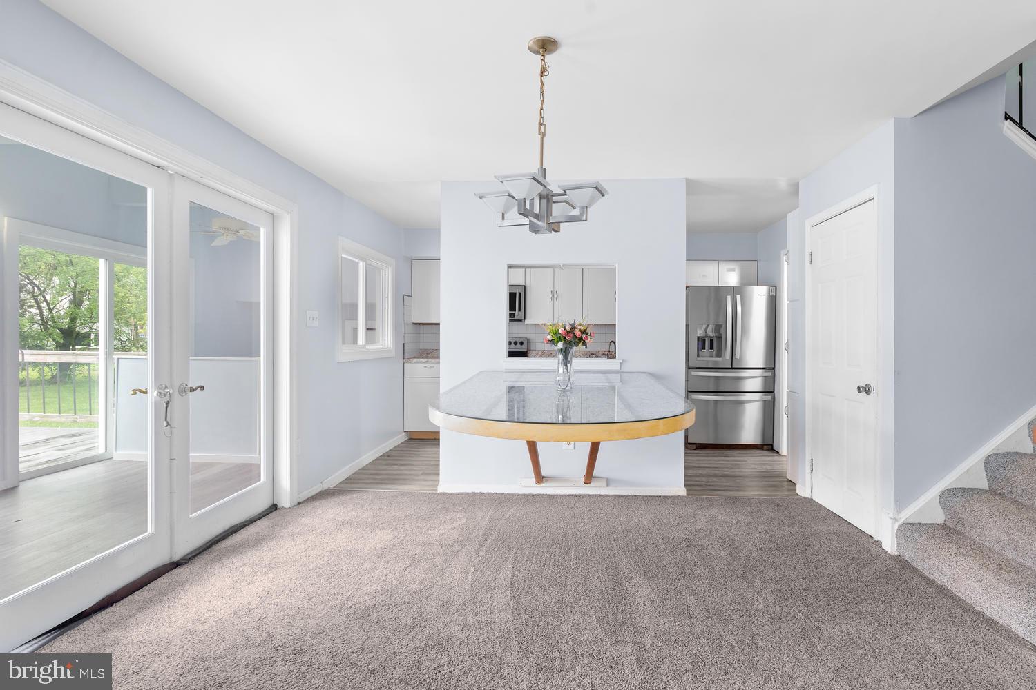 CATONSVILLE MANOR - Residential