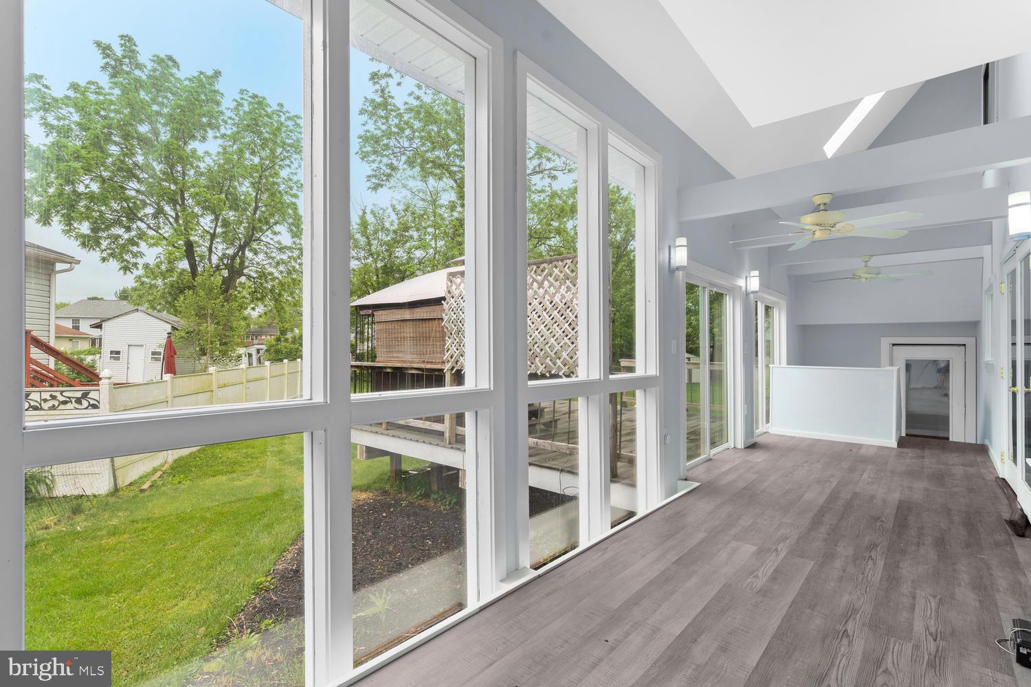 CATONSVILLE MANOR - Residential