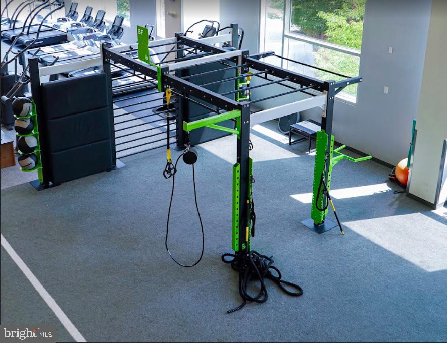 SADLER CROSSING - Residential