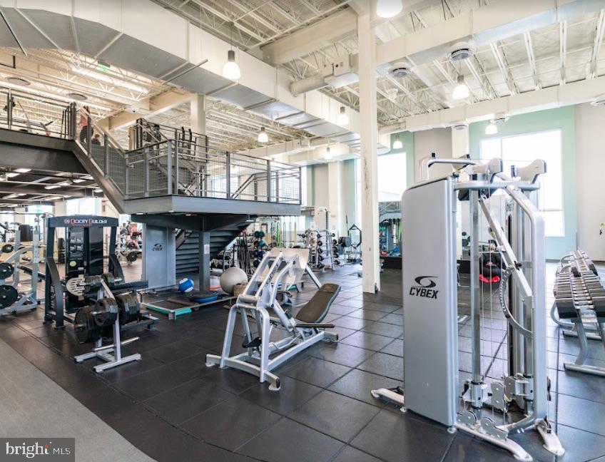 SADLER CROSSING - Residential