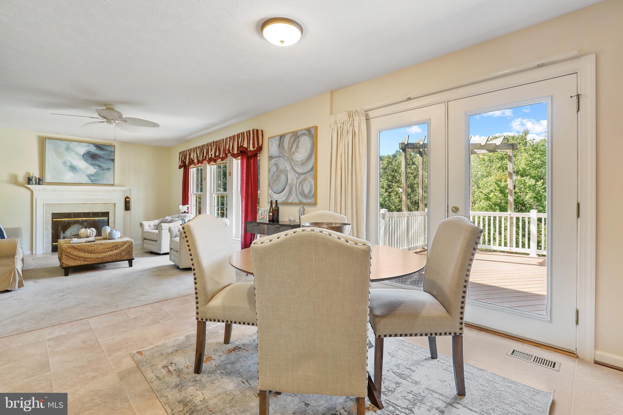 VILLAGE OF BYNUM RUN - Residential